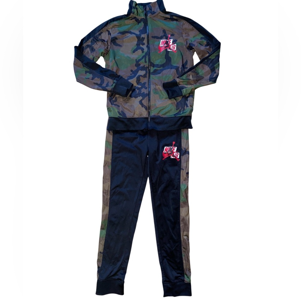 Nike • Camouflage & Black • Tracksuit